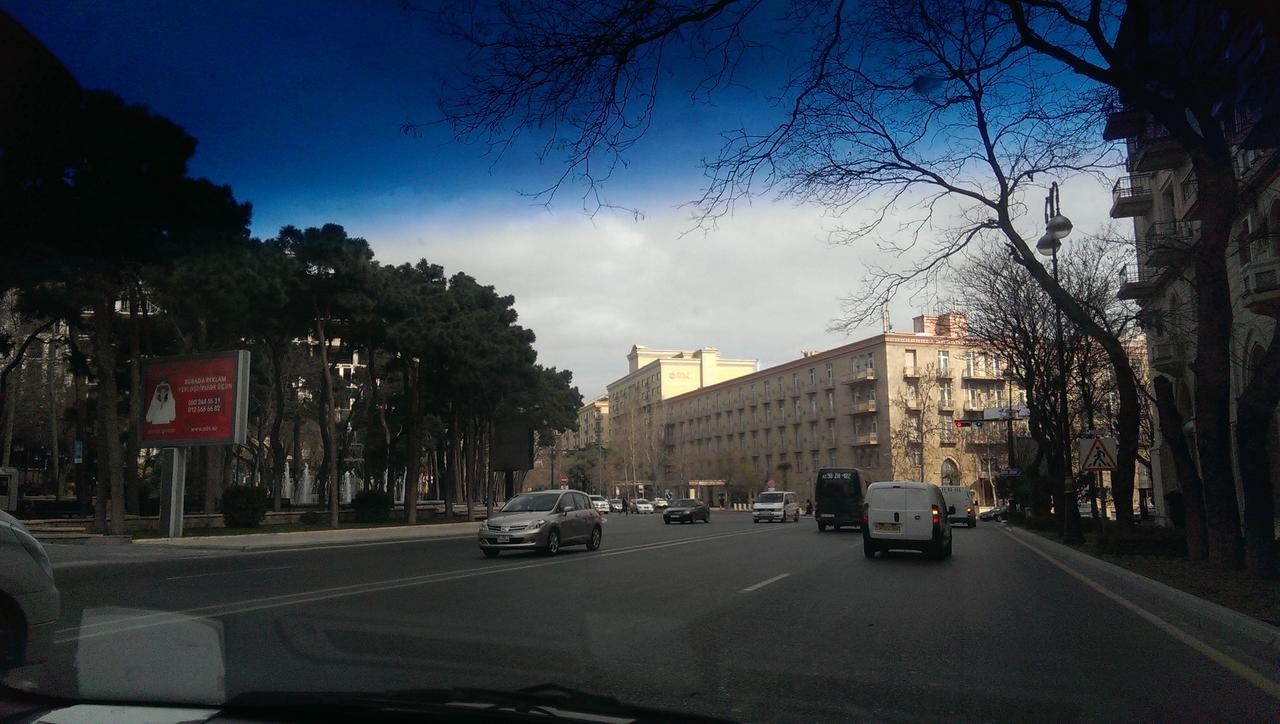 Izmir * Baku